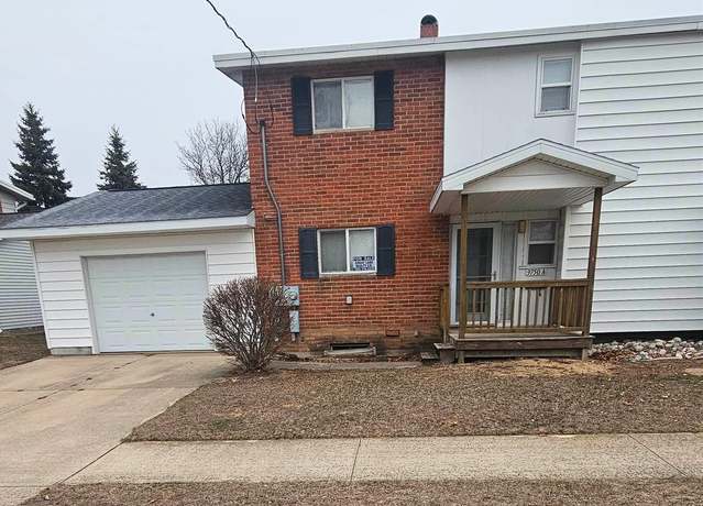 Property at 9750 8th St, Oscoda, MI 48750, 3 beds, 1.5 baths
