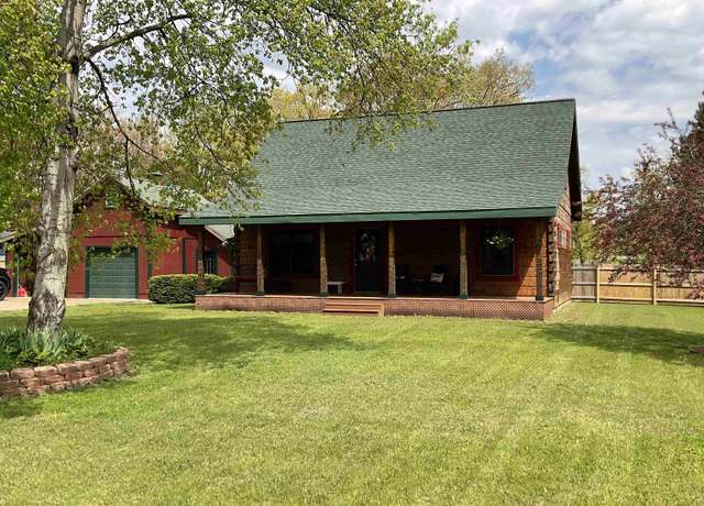 Property at 6472 W Fairlane Dr, Lake City, MI 49651, 2 beds, 2 baths