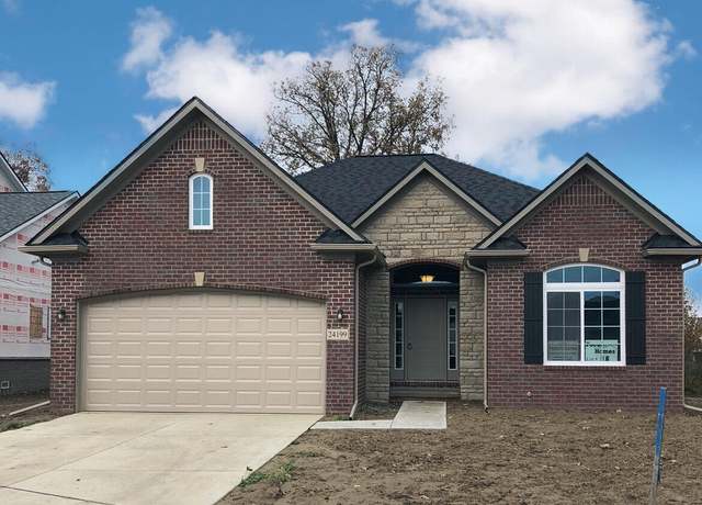 Property at 31612 Beaver Cir, New Boston, MI 48164, 3 beds, 2 baths