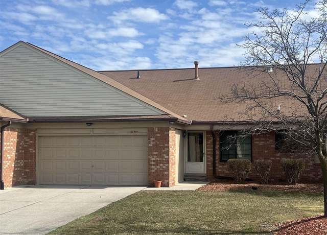 Property at 20591 Pine Meadow Dr, Clinton Township, MI 48036, 2 beds, 1.5 baths