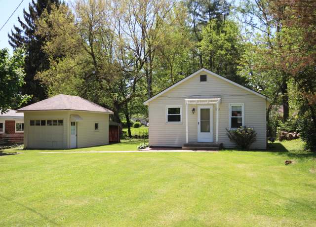 Property at 1772 E T Ave, Portage, MI 49002, 2 beds