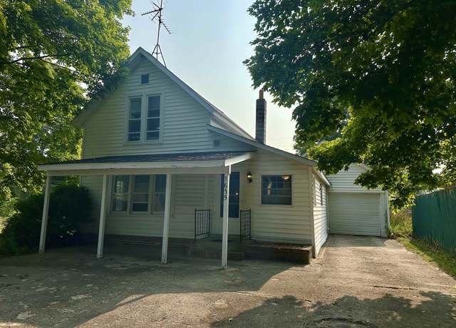 Property at 1635 Ewing St, Blair Township, MI 49639, 3 beds, 1 bath