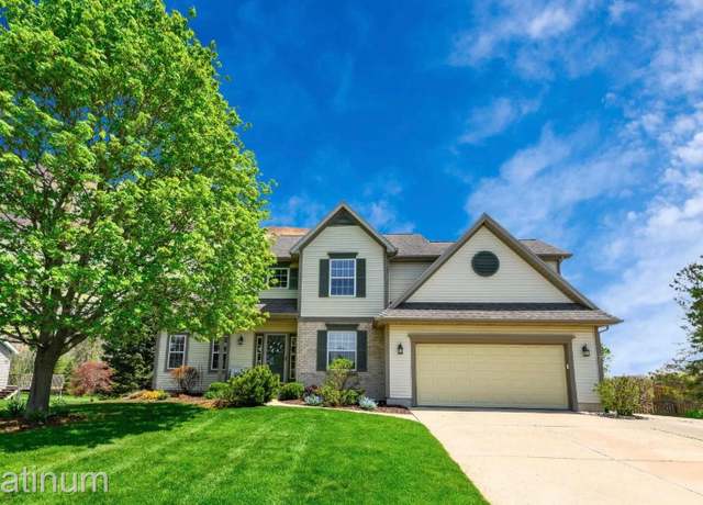 Property at 2410 Renfrew Way, Lansing, MI 48911, 3 beds, 3.5 baths