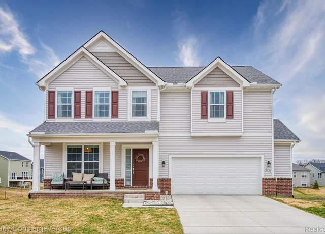 Property at 8030 Carston Ln, Brighton, MI 48116, 4 beds, 2.5 baths