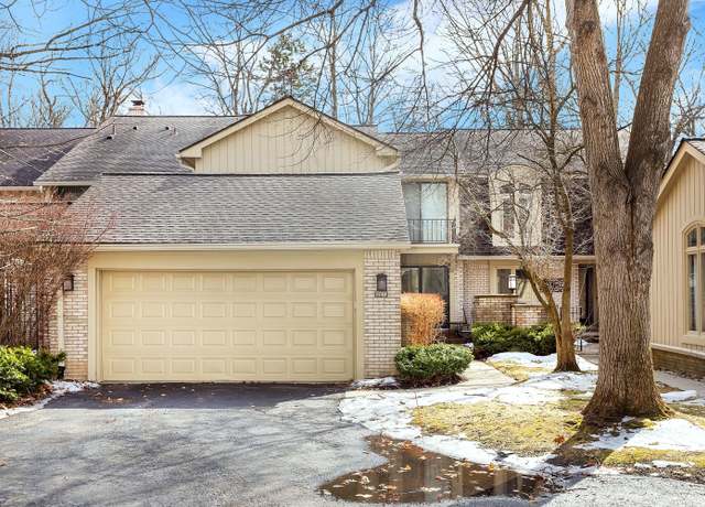 Property at 1218 S Timberview Trl, Bloomfield Hills, MI 48304, 3 beds, 3.5 baths