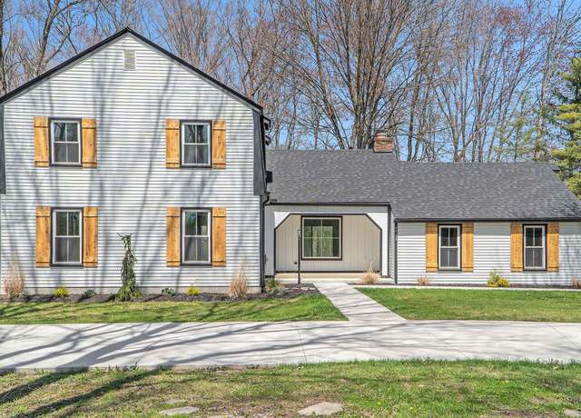 Property at 26914 Pebblestone St, Southfield, MI 48034, 4 beds, 2.5 baths