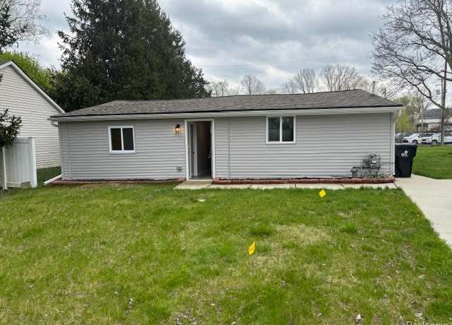 Property at 29311 Rockcastle St, Farmington Hills, MI 48336, 2 beds, 1 bath