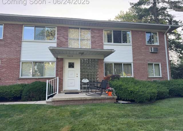 Property at 3400 Elizabeth Dr #4, Trenton, MI 48183, 2 beds, 1 bath