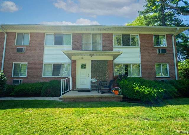 Property at 3400 Elizabeth Dr #4, Trenton, MI 48183, 2 beds, 1 bath
