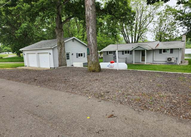 Property at 368 Old Hickory Dr, Coldwater, MI 49036, 2 beds, 1 bath