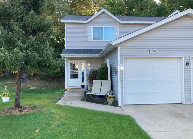 Property at 4032 Woodrush Ln NW, Comstock Park, MI 49321, 4 beds, 2.5 baths