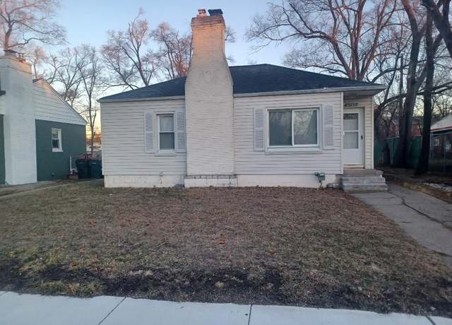 Property at 8760 Troy St, Oak Park, MI 48237, 2 beds, 1 bath