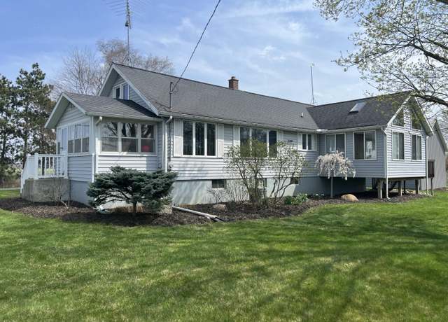 Property at 4614 E 120th St, Grant, MI 49327, 3 beds, 1 bath