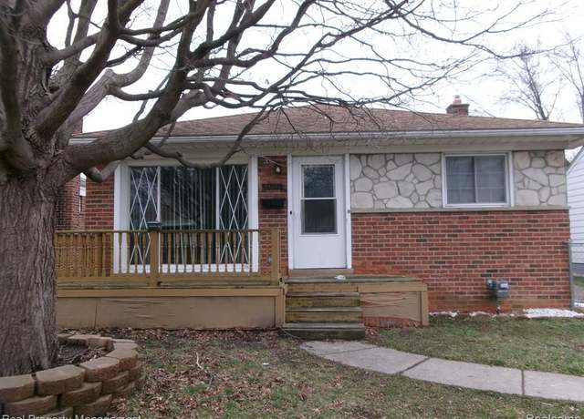 Property at 24306 Valley Ave, Eastpointe, MI 48021, 3 beds, 2 baths