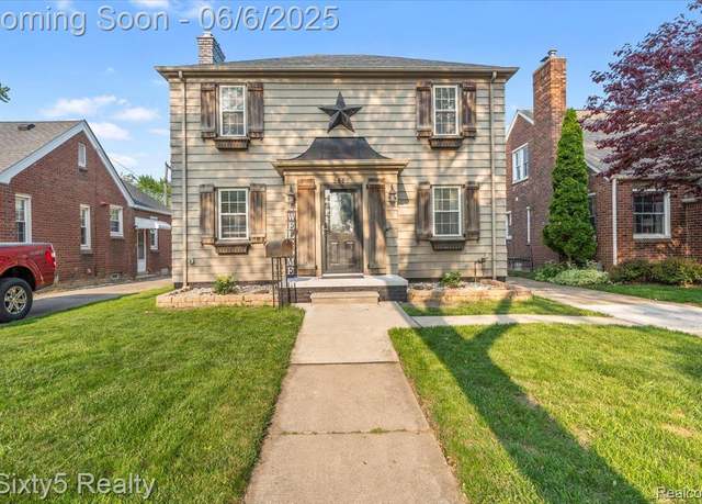 Property at 2657 Chelsea St, Trenton, MI 48183, 3 beds, 3 baths