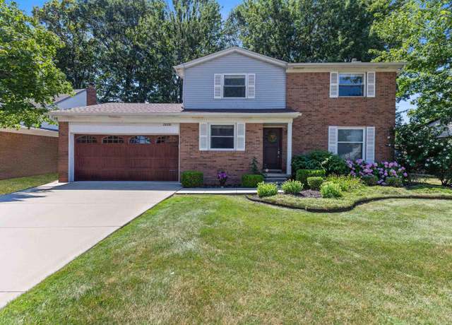 Property at 26108 Fairwood Dr, Chesterfield, MI 48051, 3 beds, 2.5 baths