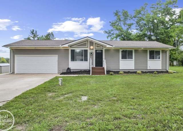 Property at 5742 Carroll Lake Rd, Commerce Charter Township, MI 48382, 3 beds, 1 bath