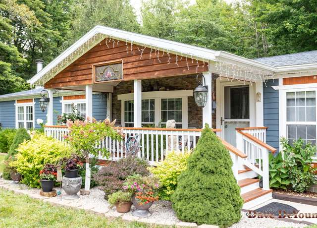 Property at 801 Blue Star Hwy, South Haven, MI 49090, 3 beds, 2 baths
