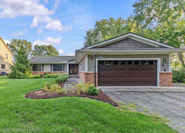 Property at 1830 Majon Dr, Highland, MI 48356, 3 beds, 2.5 baths