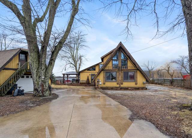 Property at 11532 Laird Rd, Brooklyn, MI 49230, 3 beds, 1.5 baths