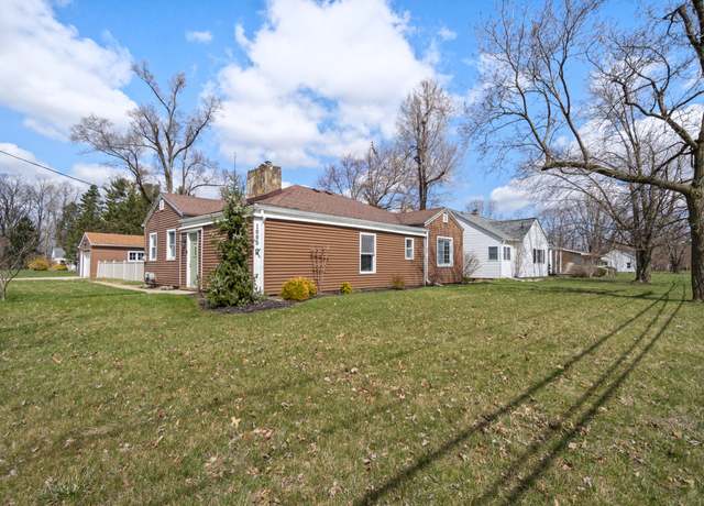 Property at 1000 E Mcdevitt Ave, Jackson, MI 49203, 3 beds, 3 baths