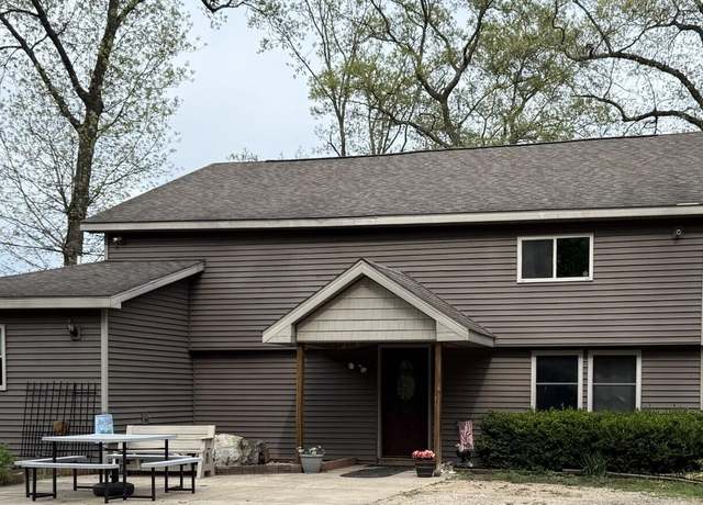 Property at 520 N Campbell Rd, Fountain, MI 49410, 3 beds, 2.5 baths