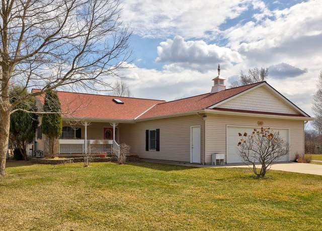 Property at 4887 Canterbury, Vassar, MI 48768, 2 beds, 2.5 baths