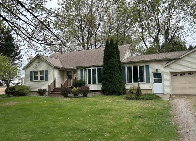 Property at 2381 S Wellsville Rd, Blissfield, MI 49228, 3 beds, 1 bath