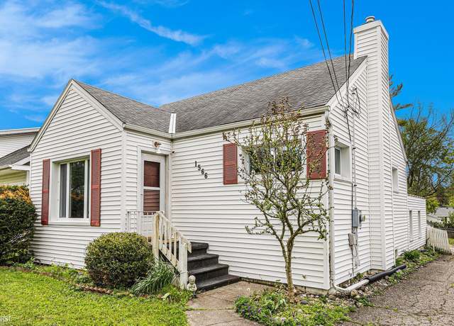 Property at 1566 Snyder Rd, East Lansing, MI 48823, 2 beds, 1 bath