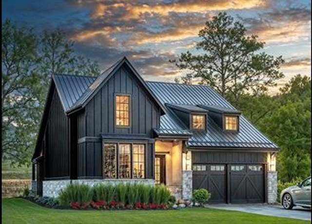 Property at 38 South Trail Ct, Troy, MI 48085, 3 beds, 3 baths