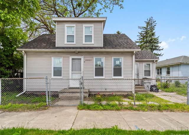Property at 20805 S Chrysler Dr, Hazel Park, MI 48030, 3 beds, 1 bath