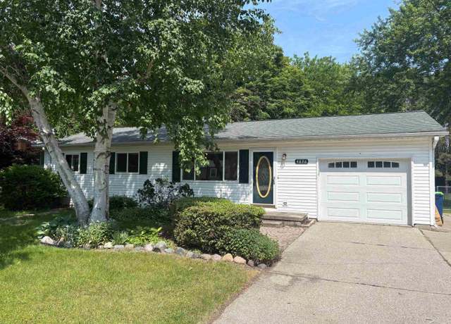 Property at 4896 Cherokee Rd, Saginaw, MI 48604, 3 beds, 2 baths