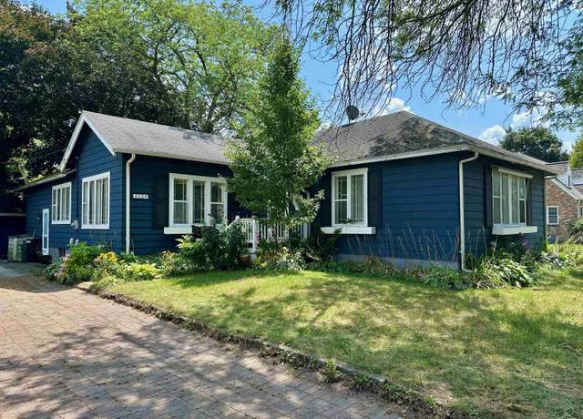 Property at 2024 Harry St, Saginaw, MI 48602, 3 beds, 1 bath