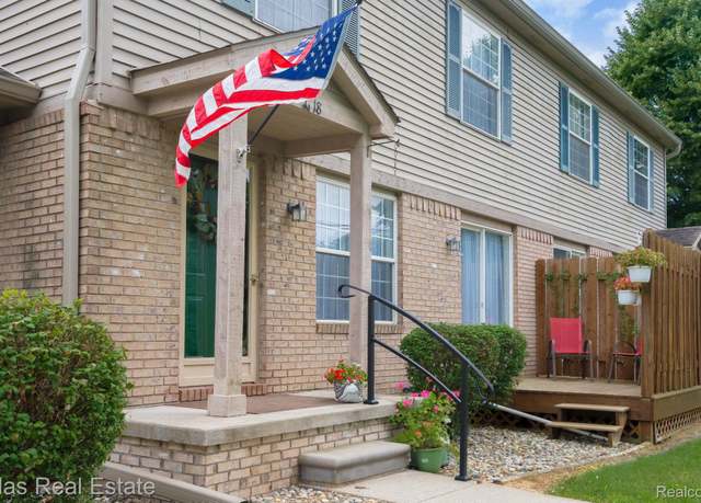 Property at 1218 Bay Ct, Holly, MI 48442, 2 beds, 1.5 baths