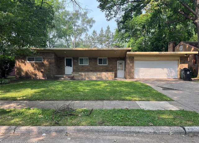 Property at 23885 Manistee St, Oak Park, MI 48237, 3 beds, 1.5 baths