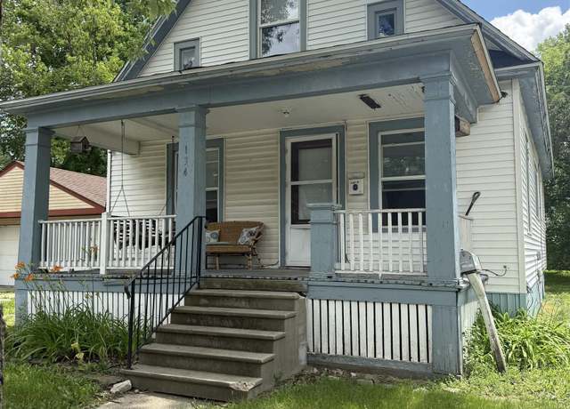 Property at 134 N Carolina St, Saginaw, MI 48602, 3 beds, 2 baths