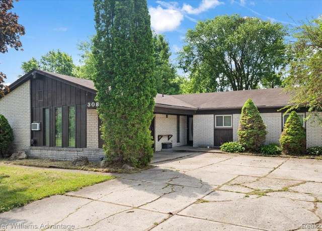 Property at 30839 Leelane, Farmington Hills, MI 48336, 3 beds, 1.5 baths