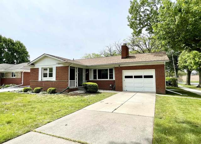 Property at 19800 Edmunton St, St Clair Shores, MI 48080, 2 beds, 2 baths