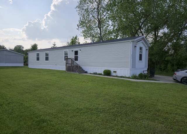 Property at 6073 Mohawk Dr, Fort Gratiot, MI 48059, 3 beds, 2 baths