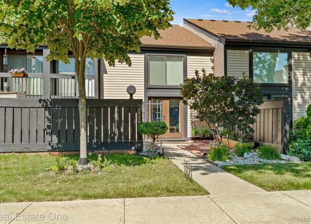 Property at 14165 Jackson St, Taylor, MI 48180, 2 beds, 1.5 baths