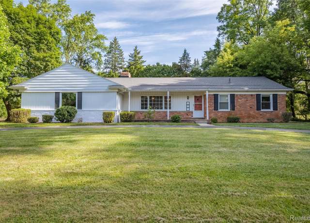 Property at 31894 Merton Dr, Farmington Hills, MI 48334, 3 beds, 1.5 baths