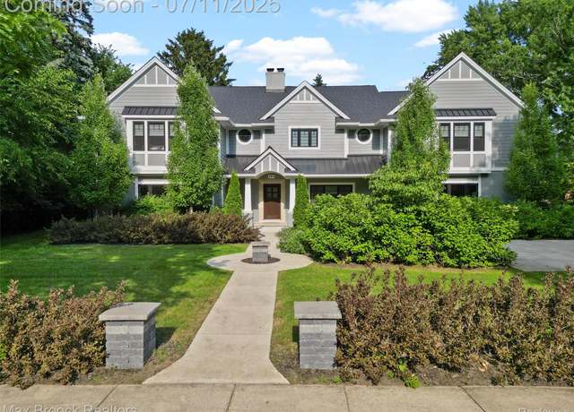 Property at 295 S Cranbrook Rd, Birmingham, MI 48009, 5 beds, 5.5 baths