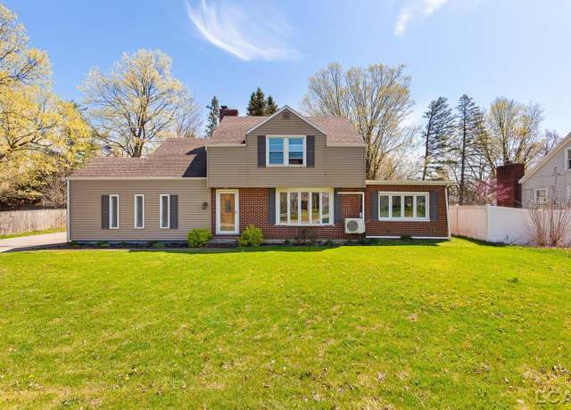 Property at 531 S Meridian Rd, Hudson, MI 49247, 4 beds, 1.5 baths