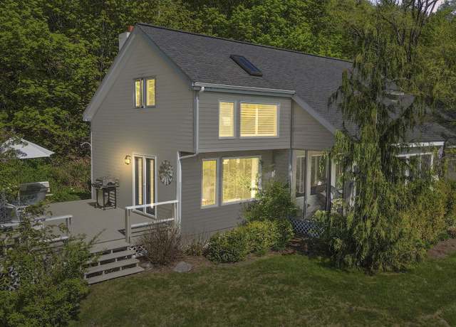 Property at 1321 N Manitou Trl, Leland, MI 49654, 3 beds, 2 baths