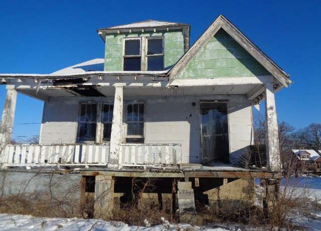 Property at 16252 Turner St, Detroit, MI 48221, 3 beds, 1 bath