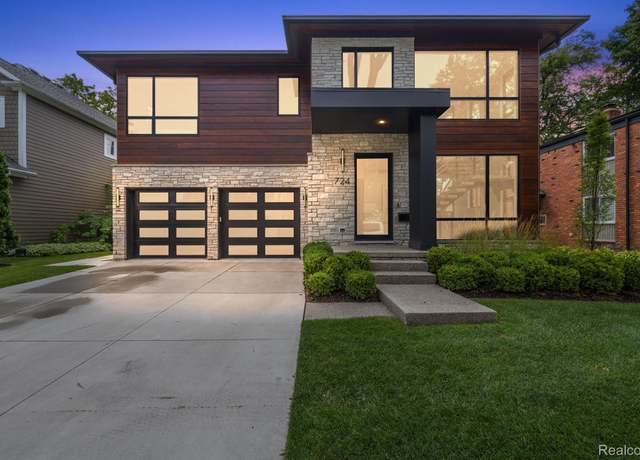 Property at 724 Ann St, Birmingham, MI 48009, 3 beds, 4.5 baths