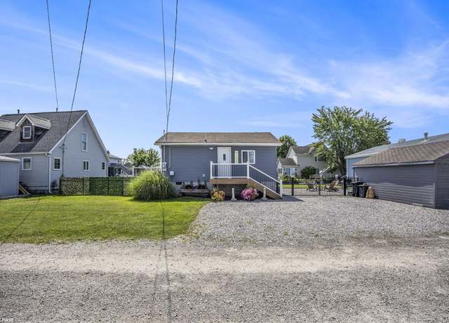 Property at 7133 Mcdonald St, Harsens Island, MI 48028, 2 beds, 1 bath