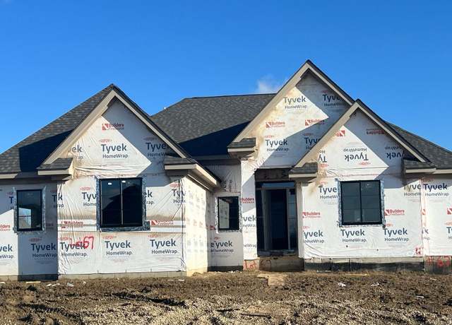 Property at 57356 Glen Forest Dr, Washington, MI 48094, 4 beds, 3.5 baths