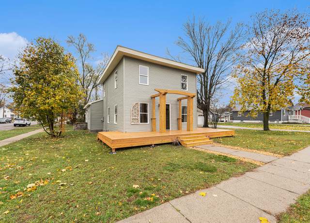 Property at 203 W Hammond St, Otsego, MI 49078, 4 beds, 1.5 baths