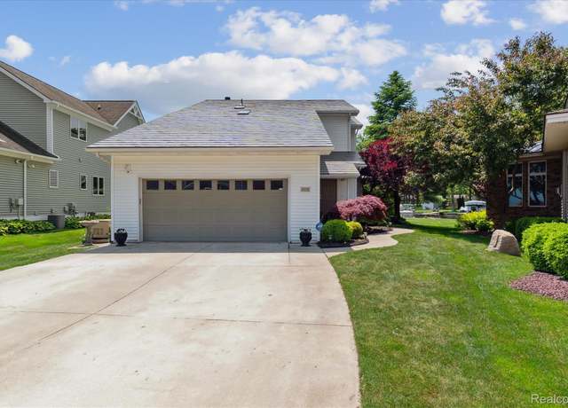 Property at 4118 Shoreview Ln, Whitmore Lake, MI 48189, 3 beds, 2.5 baths